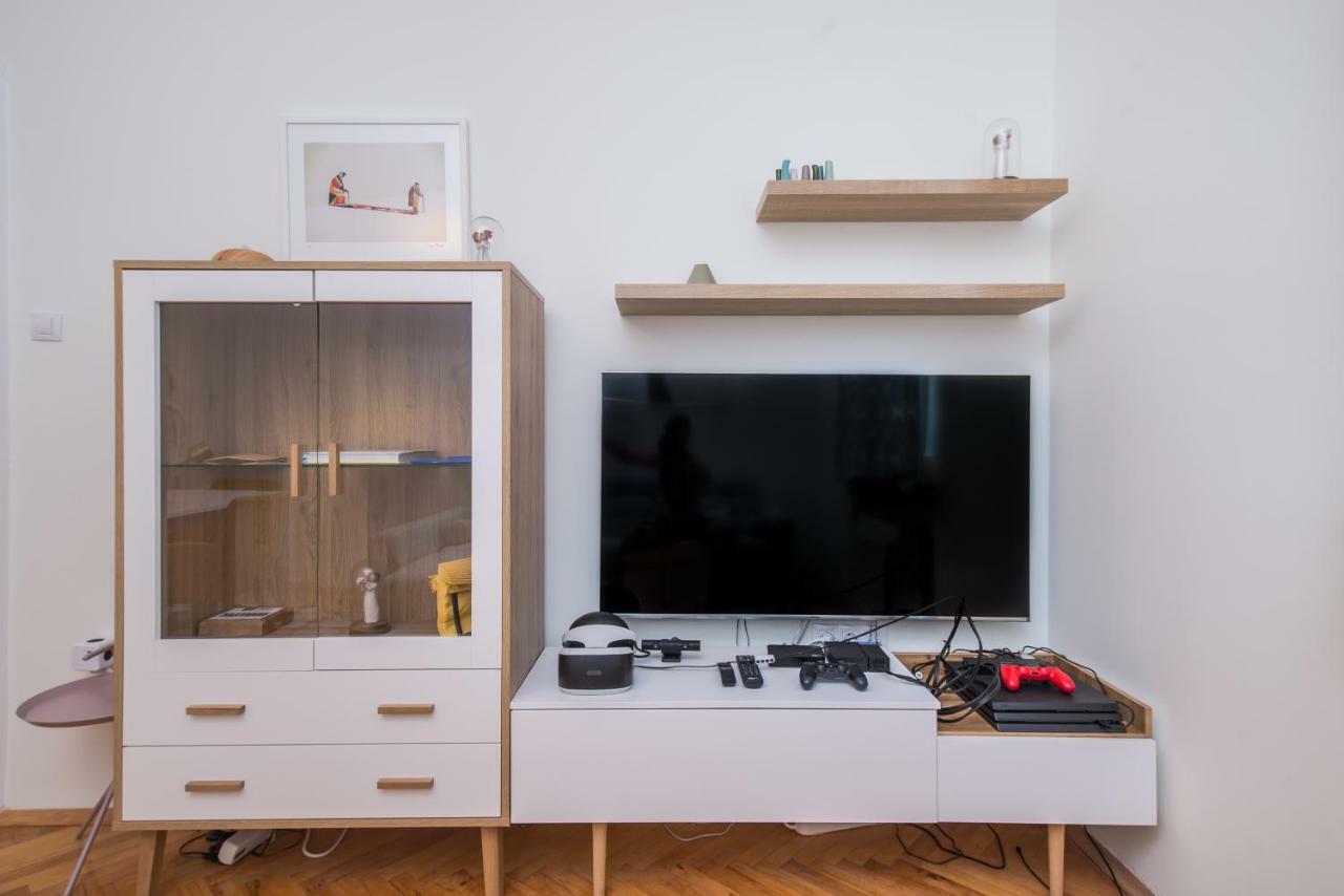 Designer & Luxurious, Business, One Bedroom Apartment In Top Central Sofia By Flat Mаnager ภายนอก รูปภาพ