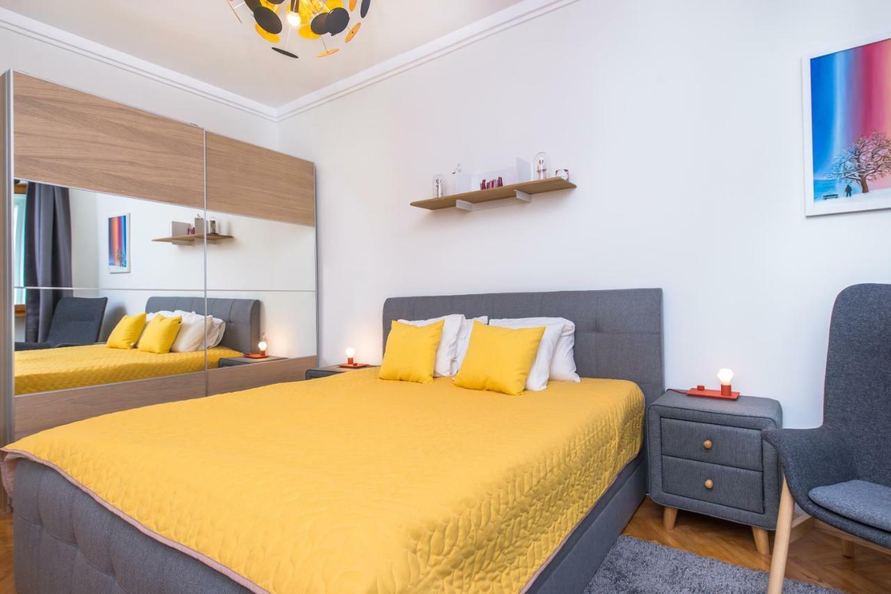 Designer & Luxurious, Business, One Bedroom Apartment In Top Central Sofia By Flat Mаnager ภายนอก รูปภาพ